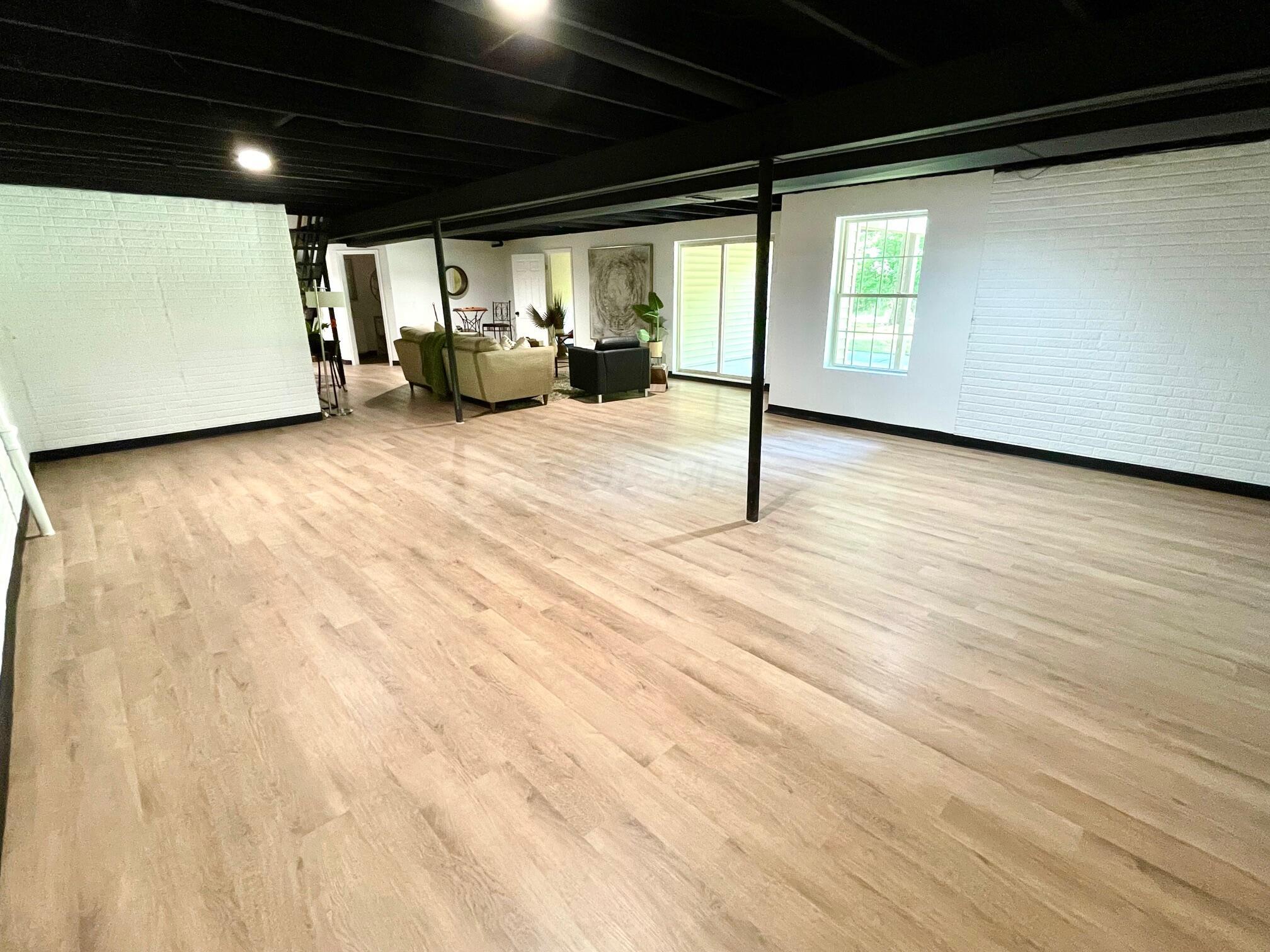369 Riva Ridge Road Southwest Pataskala, OH 43062 - Photo 22 of 29 Another view of the available space