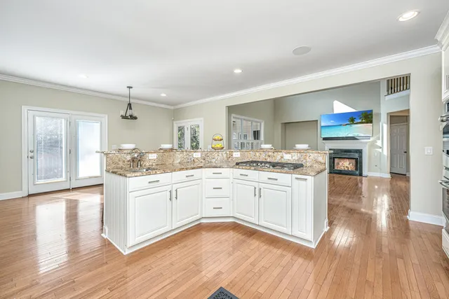 $925,000 | 329 Ayers Circle, Summerville, SC 29485