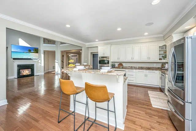 $925,000 | 329 Ayers Circle, Summerville, SC 29485