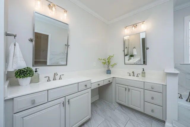 $925,000 | 329 Ayers Circle, Summerville, SC 29485