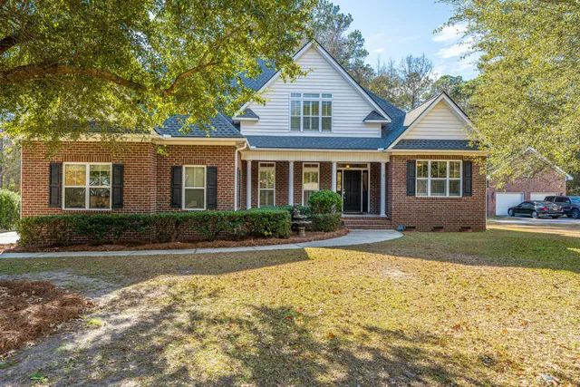$925,000 | 329 Ayers Circle, Summerville, SC 29485