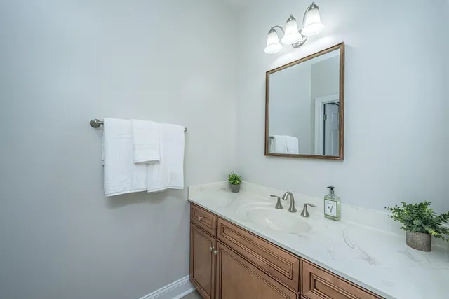 $925,000 | 329 Ayers Circle, Summerville, SC 29485