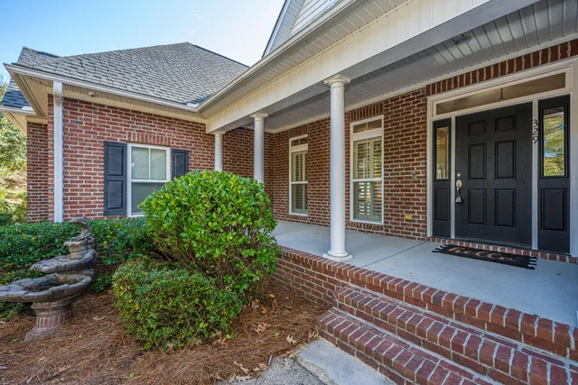 $925,000 | 329 Ayers Circle, Summerville, SC 29485
