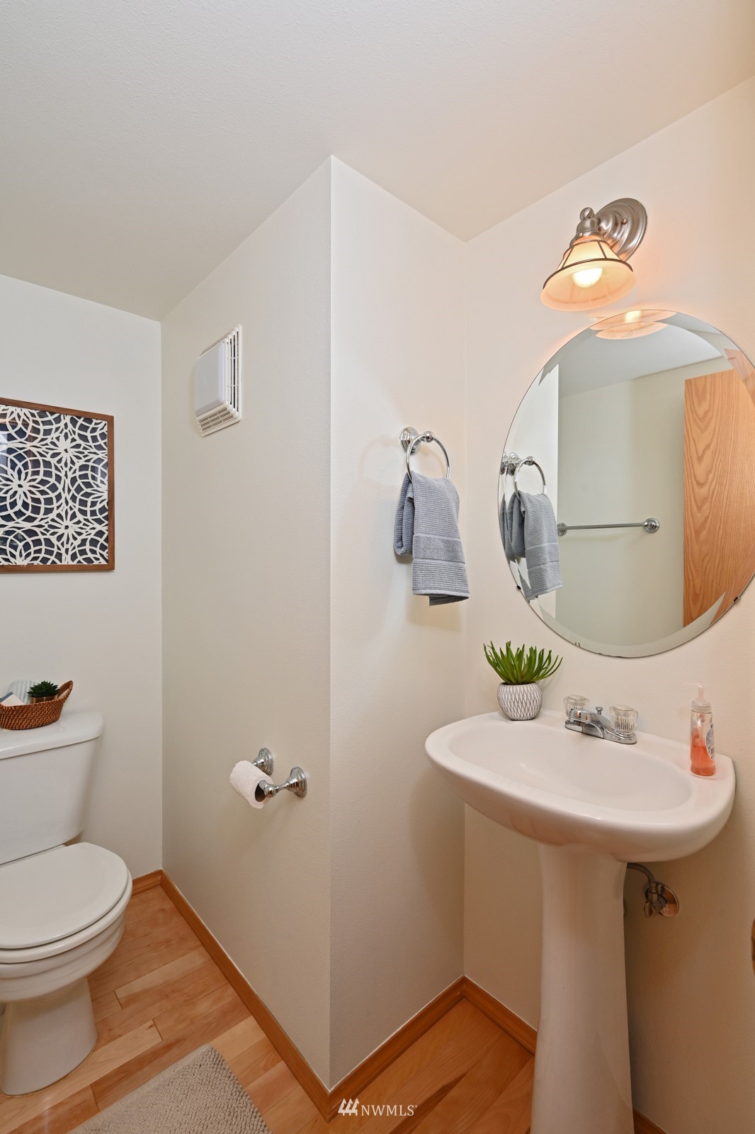34729 Southeast Ridge Street Snoqualmie, WA 98065 - Photo 12 of 40 Gallery Image 12