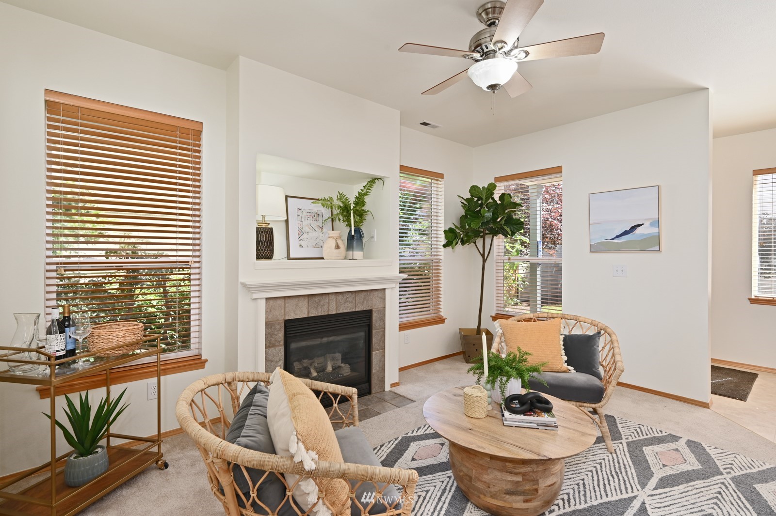 34729 Southeast Ridge Street Snoqualmie, WA 98065 - Photo 14 of 40 Gallery Image 14