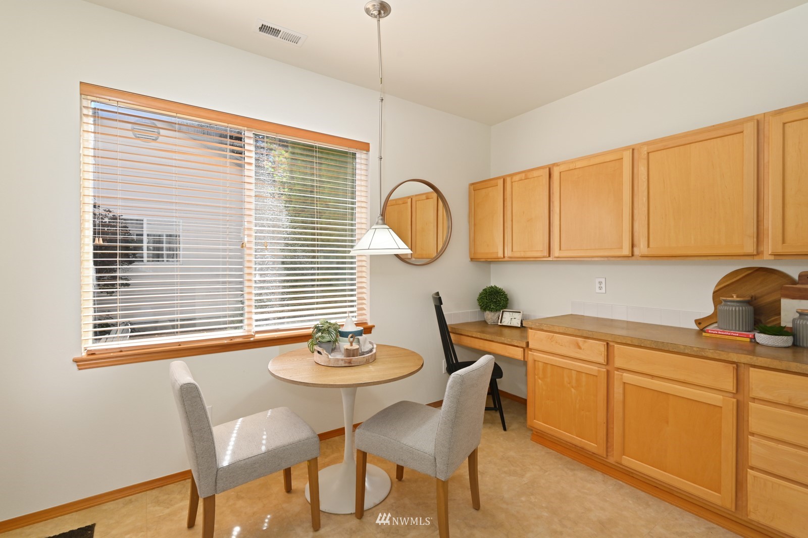 34729 Southeast Ridge Street Snoqualmie, WA 98065 - Photo 18 of 40 Gallery Image 18