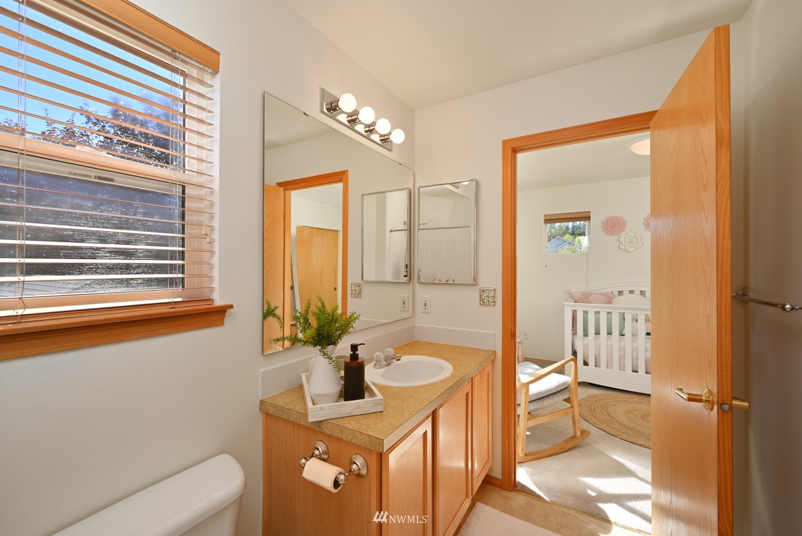34729 Southeast Ridge Street Snoqualmie, WA 98065 - Photo 30 of 40 Gallery Image 30