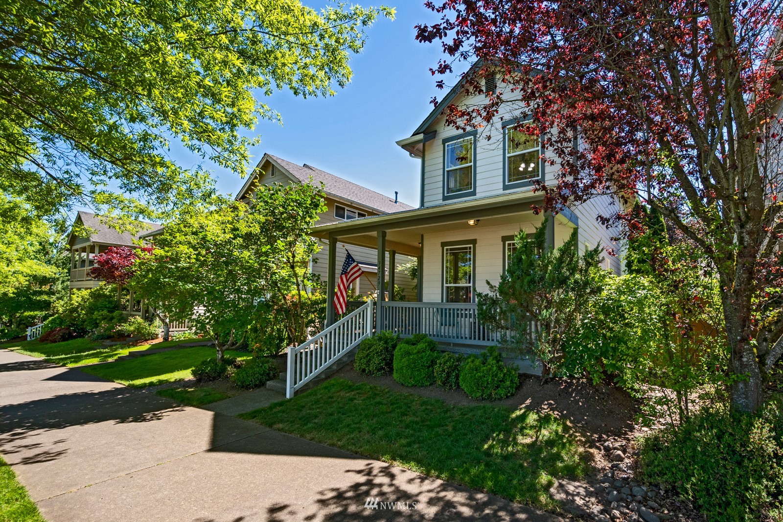 34729 Southeast Ridge Street Snoqualmie, WA 98065 - Photo 3 of 40 Gallery Image 3