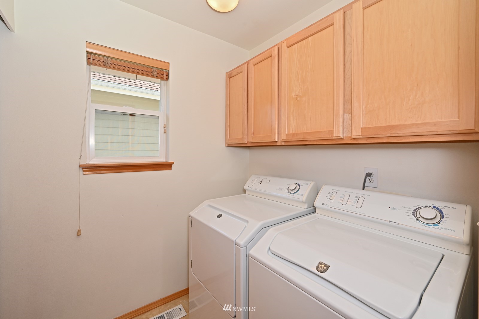 34729 Southeast Ridge Street Snoqualmie, WA 98065 - Photo 33 of 40 Gallery Image 33