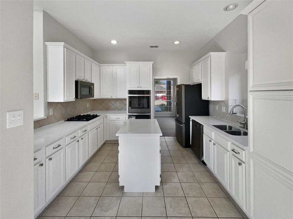 9722 Links Fairway Drive Rowlett, TX 75089 - Photo 10 of 28