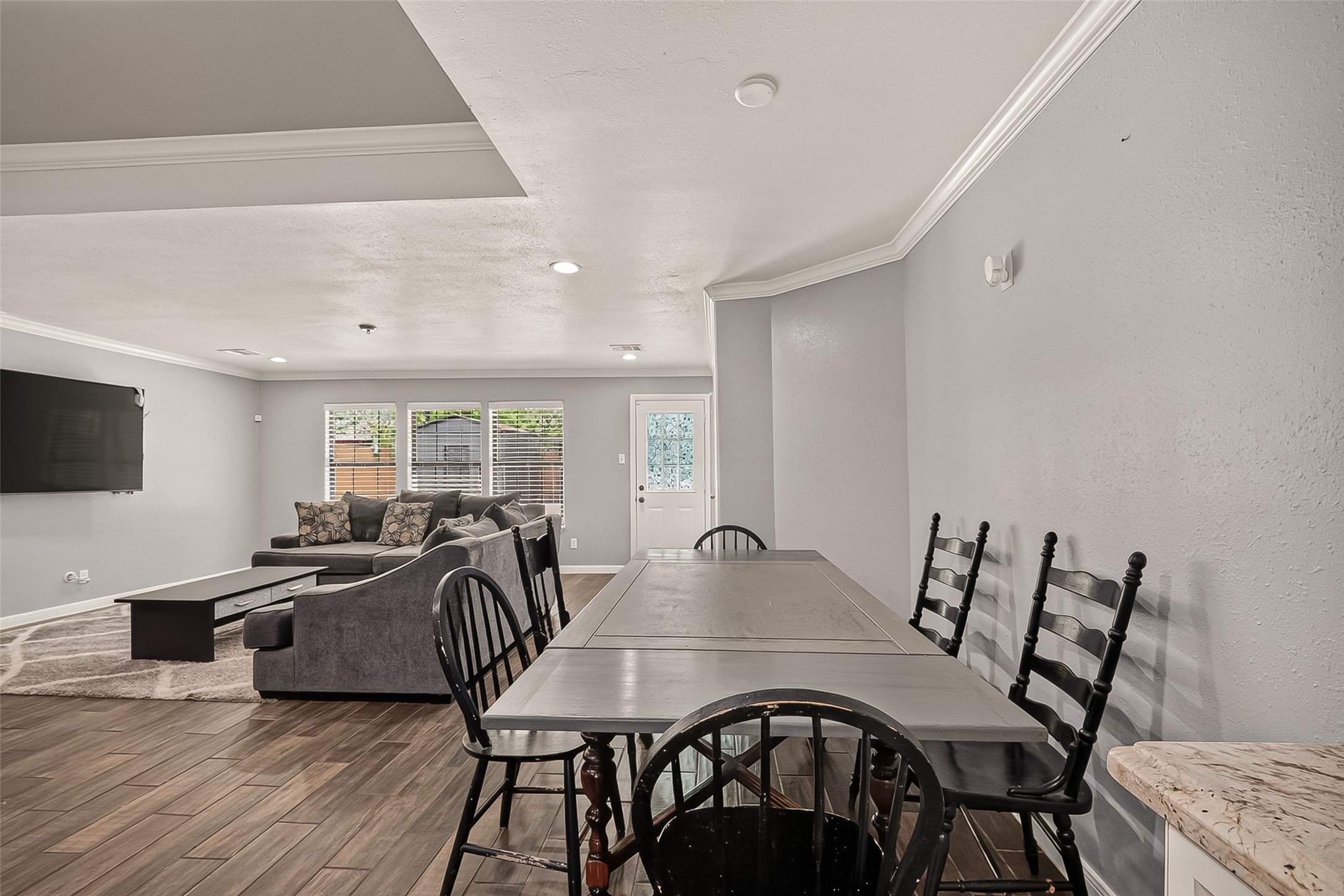 810 Creager Street Houston, TX 77034 - Photo 11 of 34