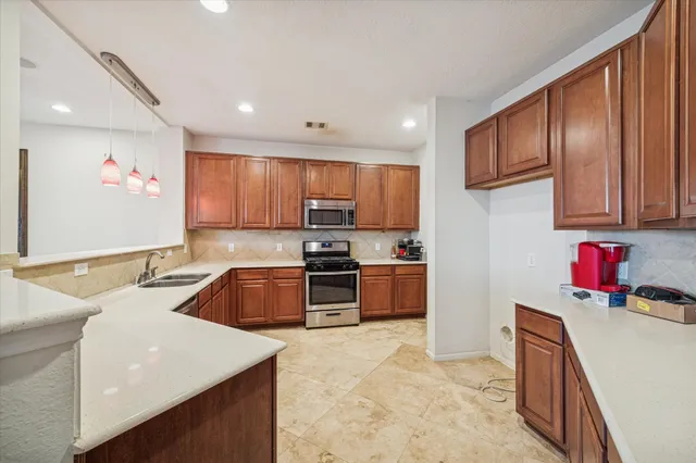 $389,900 | 15407 Liberty Prairie Court, Houston, TX 77049