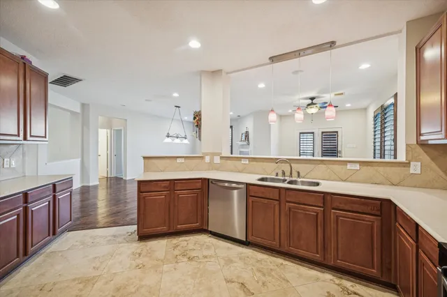 $389,900 | 15407 Liberty Prairie Court, Houston, TX 77049