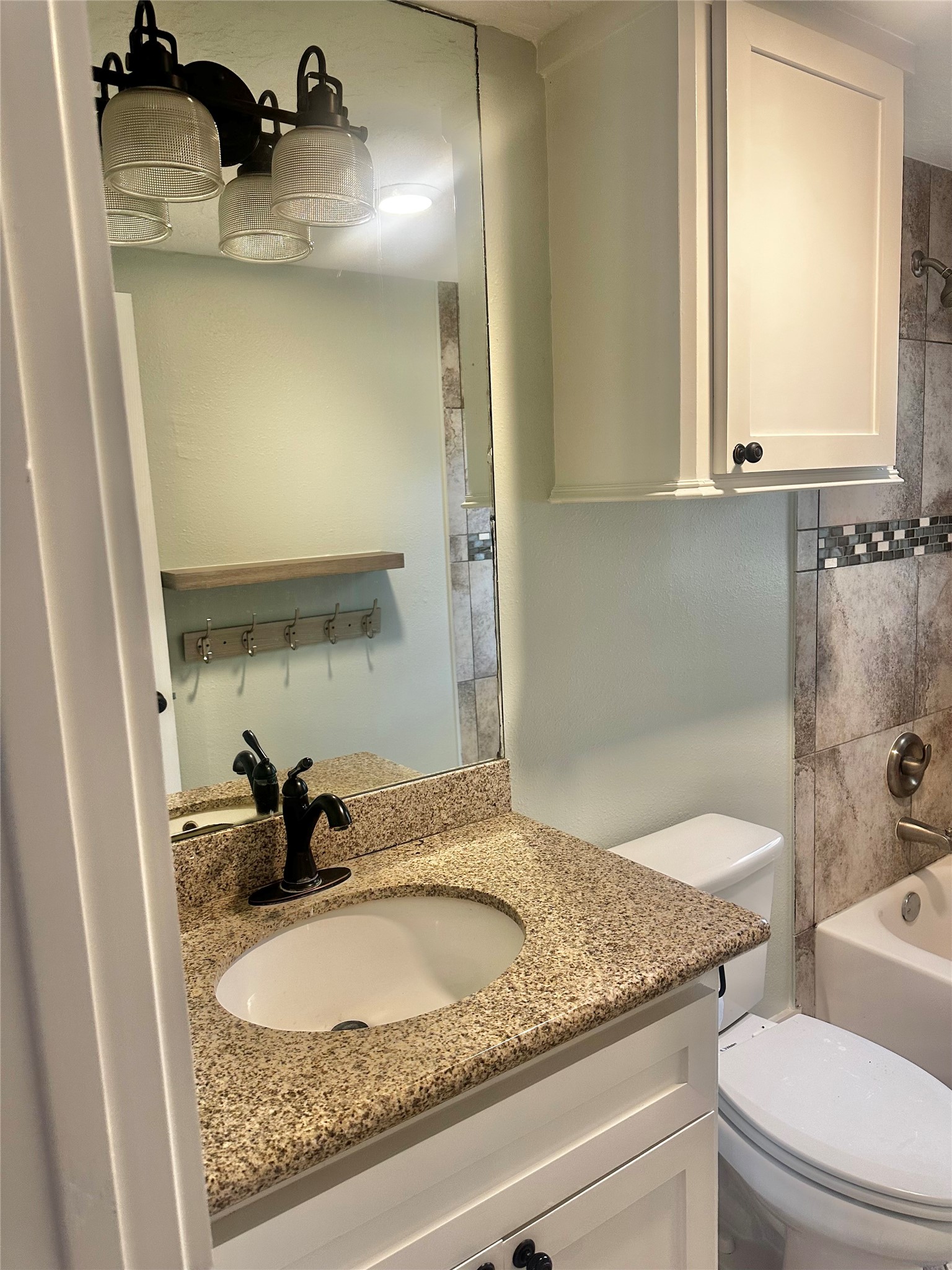 202 Fannin Street Tomball, TX 77375 - Photo 12 of 24 One bathroom