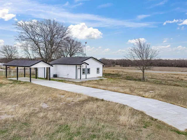 $3,000 | 229 Morgan Road, Italy, TX 76651