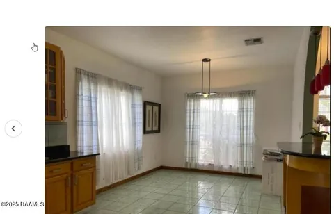 $299,999 | 2018 La Belle Villa Road, New Iberia, LA 70563