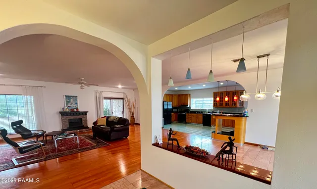 $299,999 | 2018 La Belle Villa Road, New Iberia, LA 70563