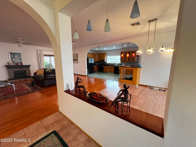 $299,999 | 2018 La Belle Villa Road, New Iberia, LA 70563