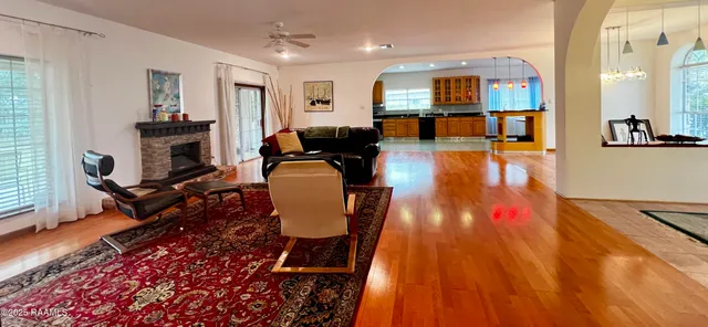 $299,999 | 2018 La Belle Villa Road, New Iberia, LA 70563