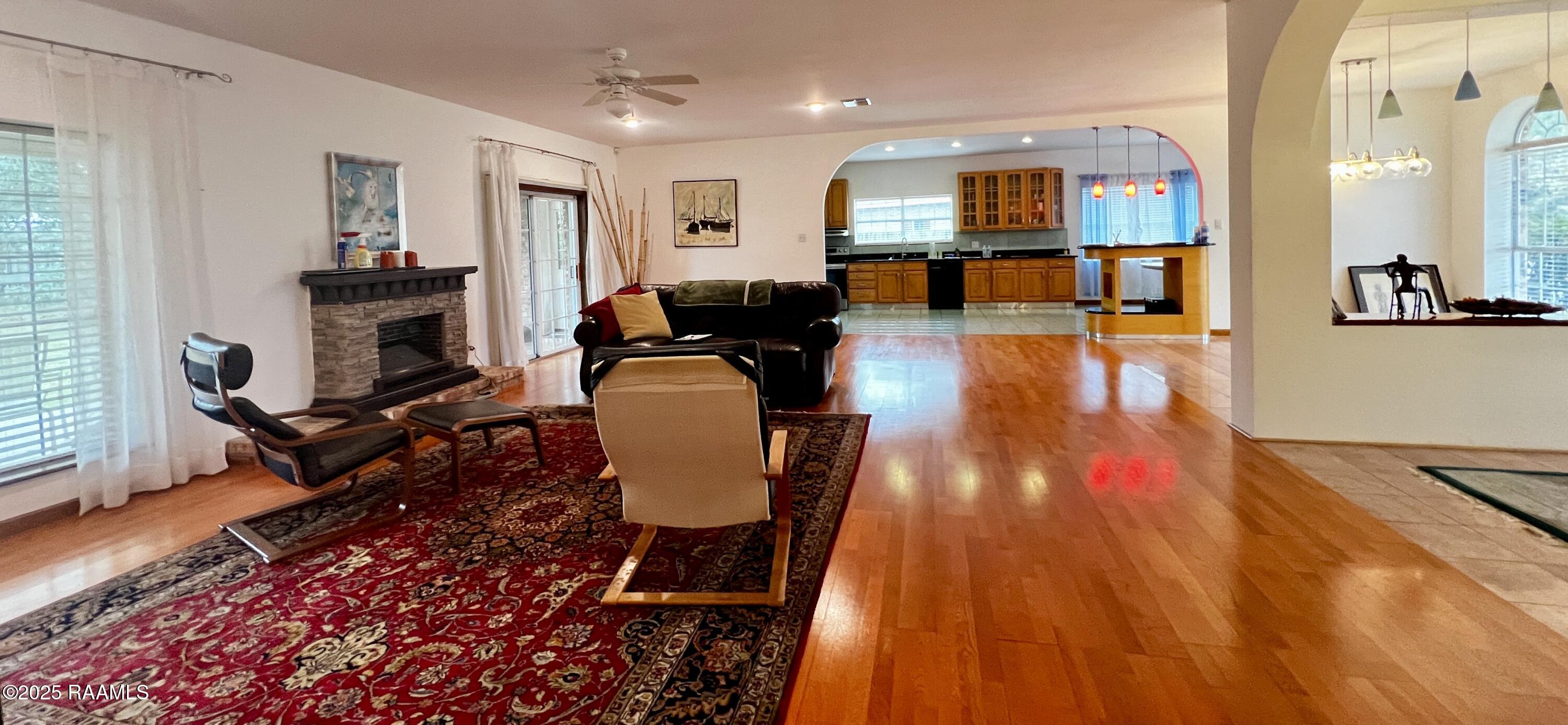 2018 La Belle Villa Road New Iberia, LA 70563 - Photo 4 of 46 IMG_9450