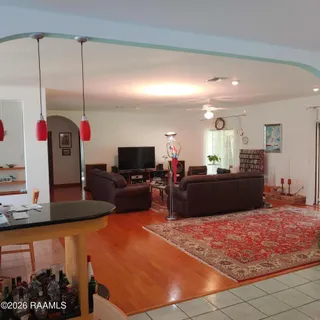 $299,999 | 2018 La Belle Villa Road, New Iberia, LA 70563