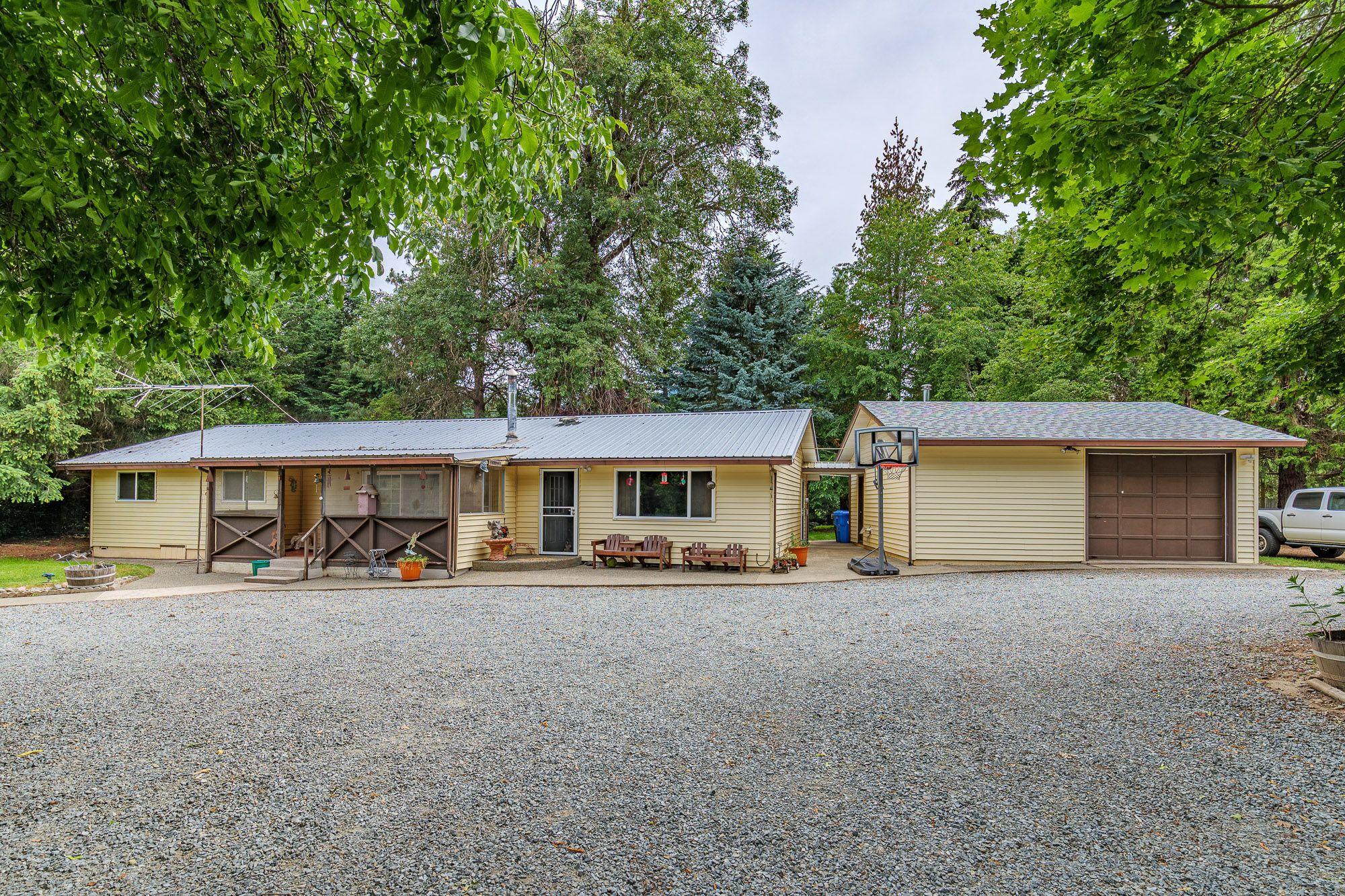 1640 Cedar Flat Road Williams, OR 97544 - Photo 9 of 30 Front 1