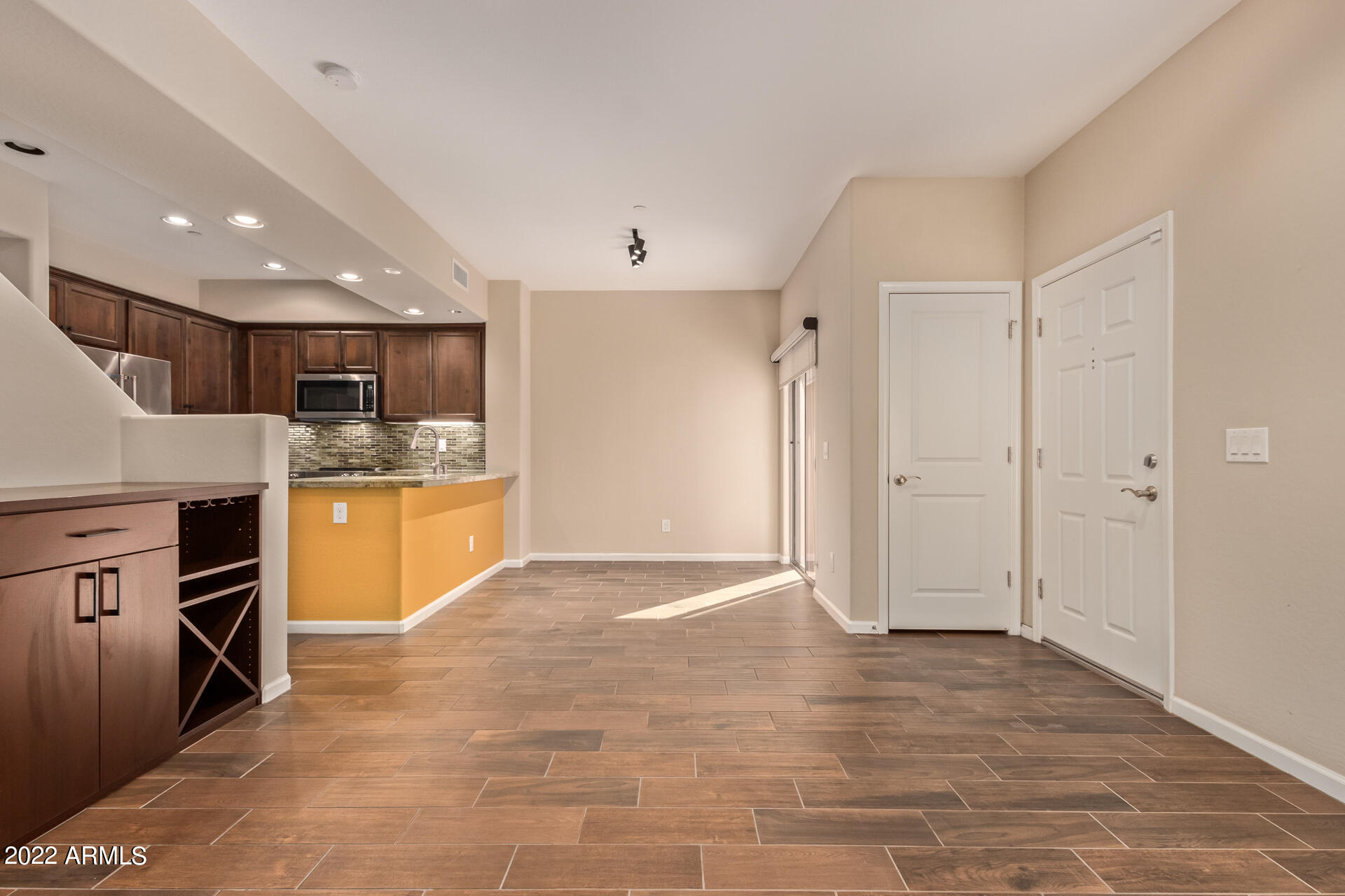 3935 East Rough Rider Road, Unit 1297 Phoenix, AZ 85050 - Photo 5 of 27 0005-05 - Rough Rider