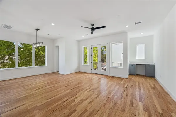 $420,000 | 9426 Campbell Road, Unit A, Houston, TX 77080