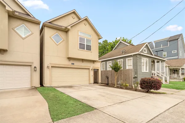 $534,999 | 1611 Summer Street, Unit B, Houston, TX 77007