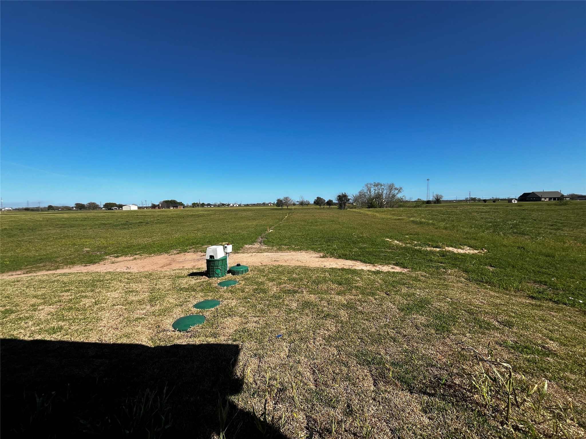 471 Buffalo Trail Angleton, TX 77515 - Photo 34 of 35 Backyard view from porch