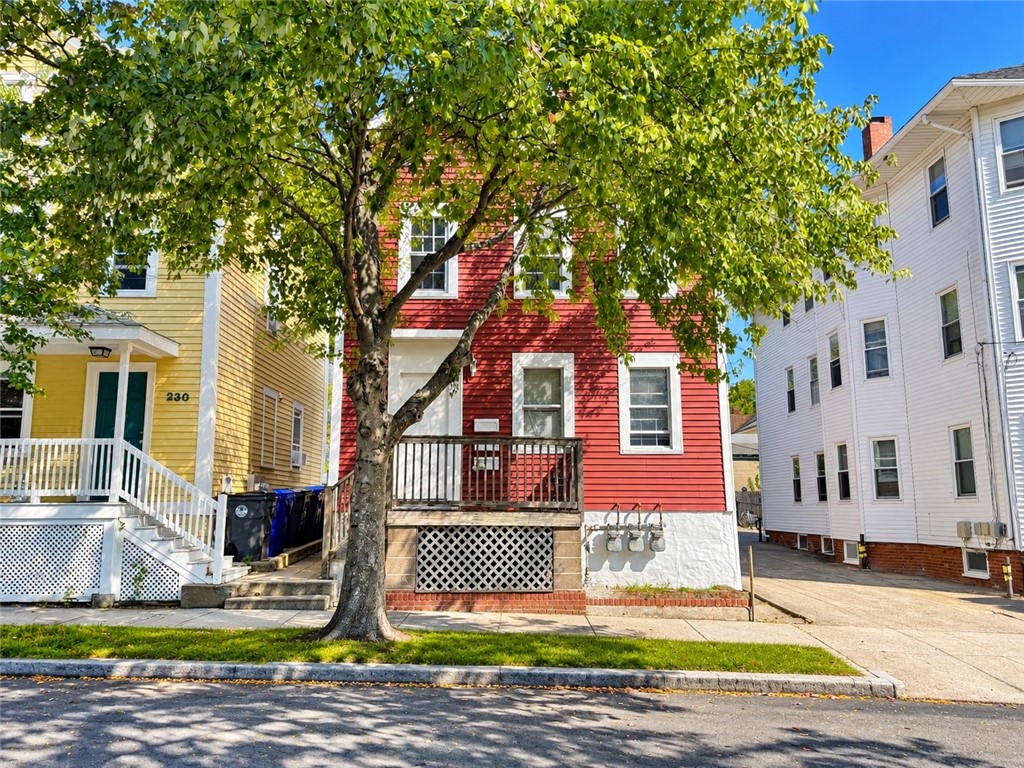232 Power Street Providence, RI 02906 - Photo 3 of 7 Gallery Image 3