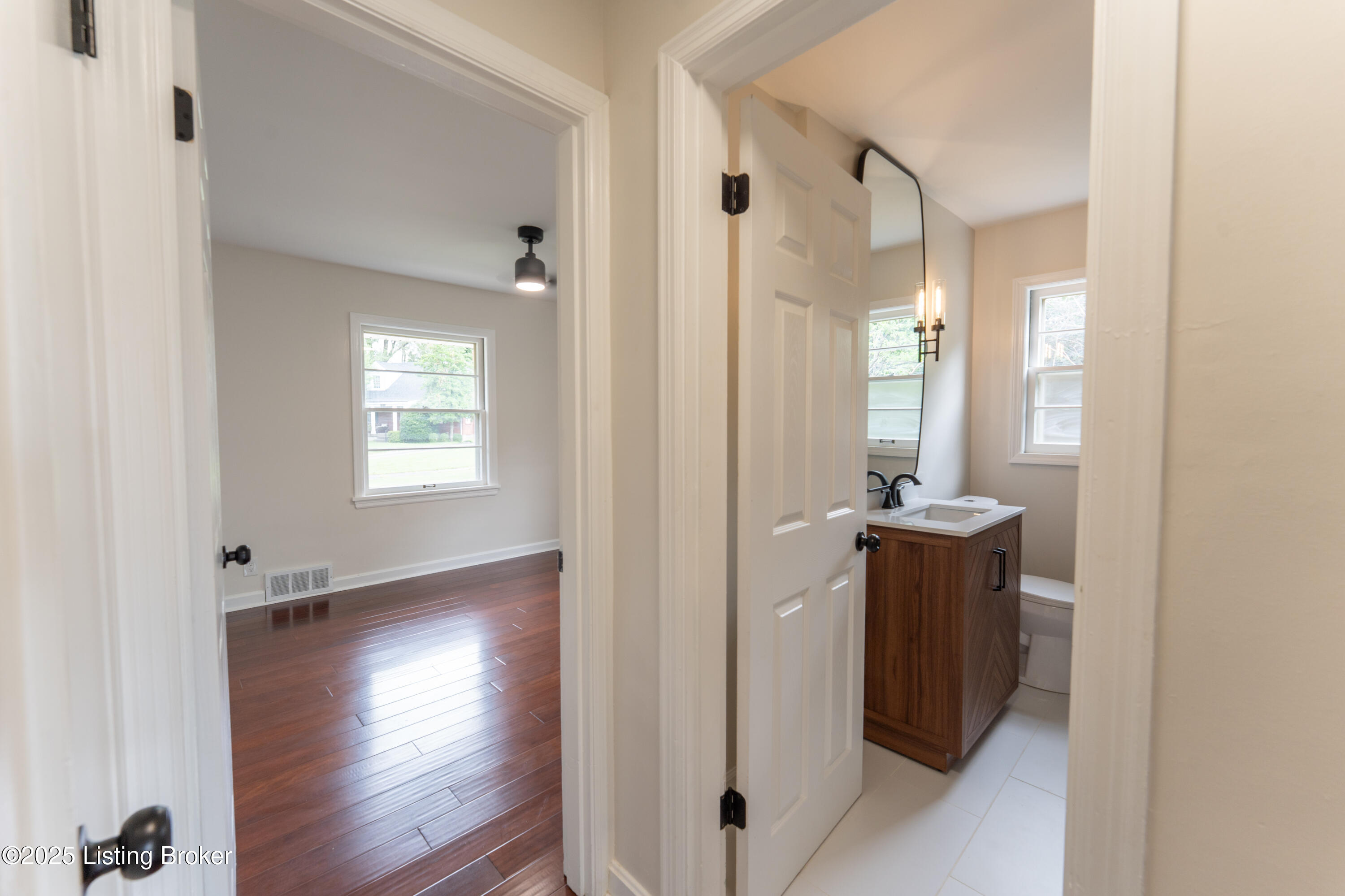 317 Merriman Road Louisville, KY 40207 - Photo 13 of 55 Merriman-23