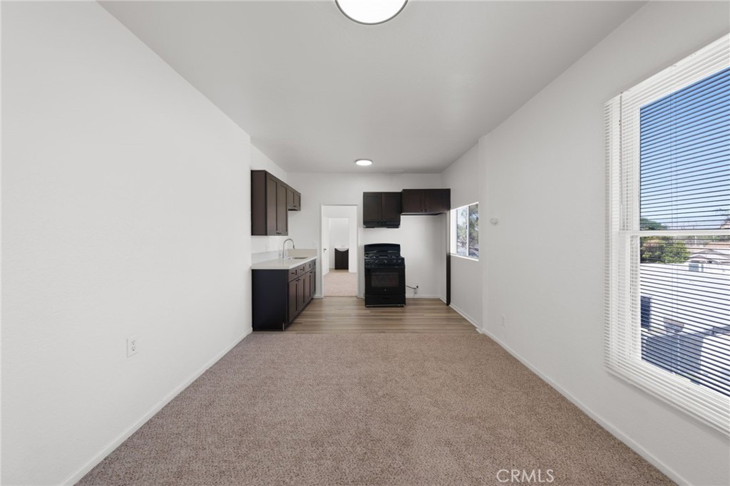 927 Orange Street, Unit 5 Redlands, CA 92374 - Photo 5 of 12