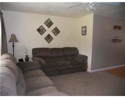 458 Donnell Road Lower Burrell, PA 15068 - Photo 4 of 18 Living Room. Nice size living room opening into the eat-in kitchen.