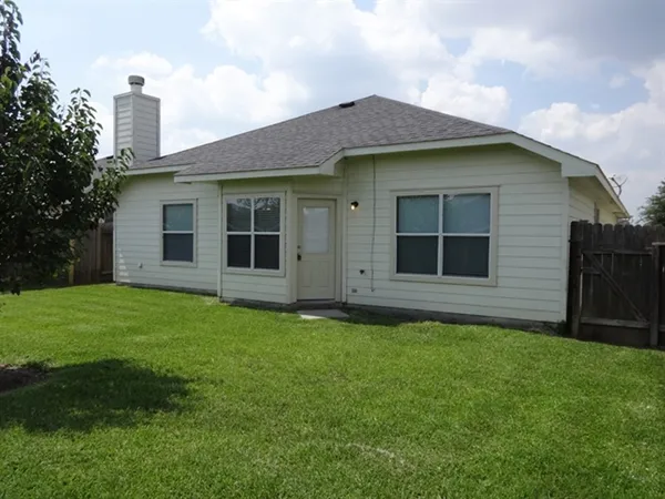 $1,925 | 19339 Otter Trail Court, Katy, TX 77449