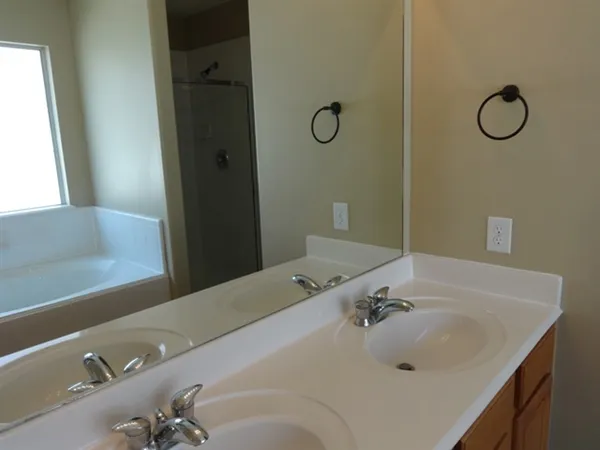 $1,925 | 19339 Otter Trail Court, Katy, TX 77449