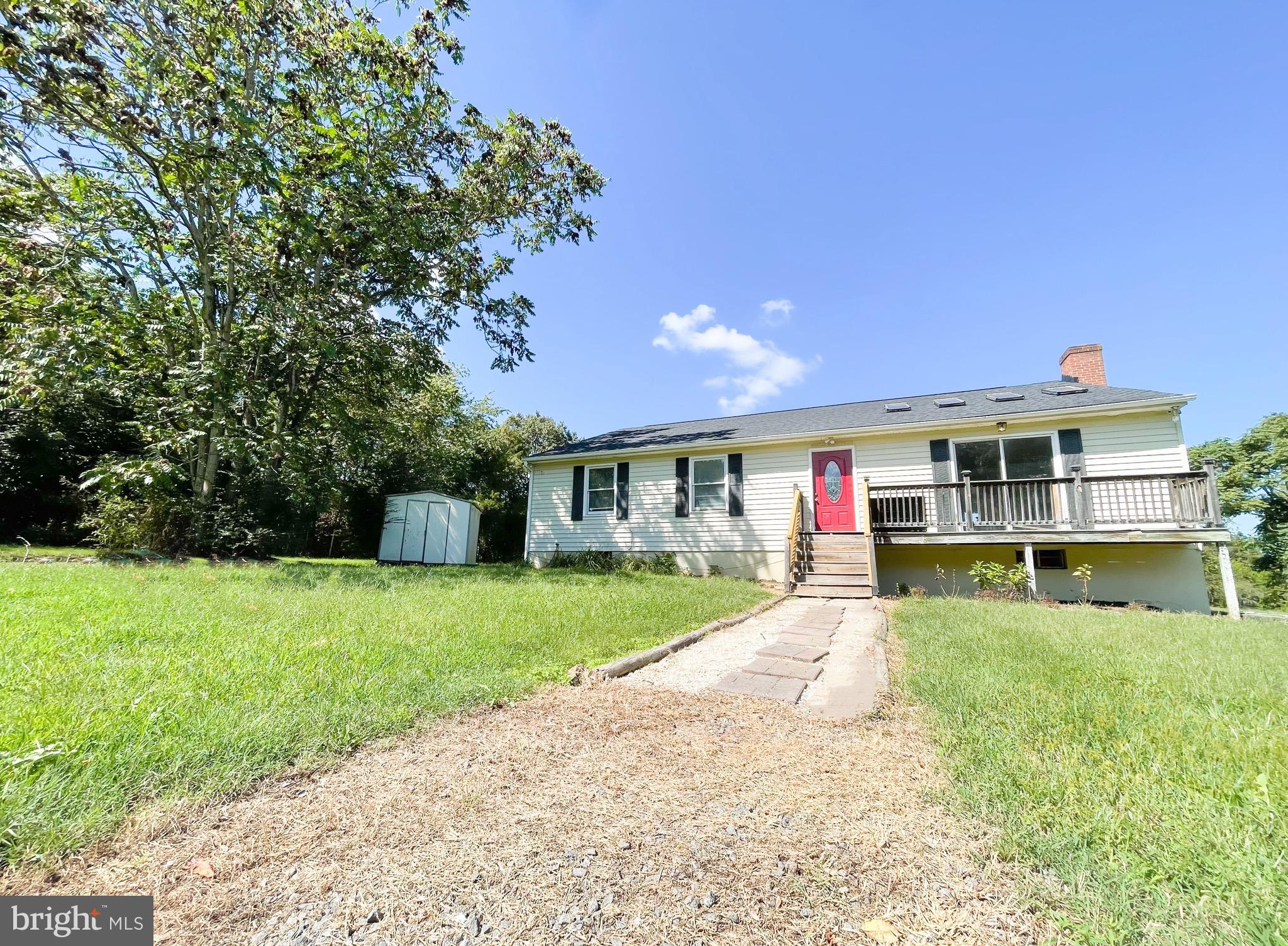 31093 Price Road Locust Grove, VA 22508 - Photo 1 of 25 Front exterior
