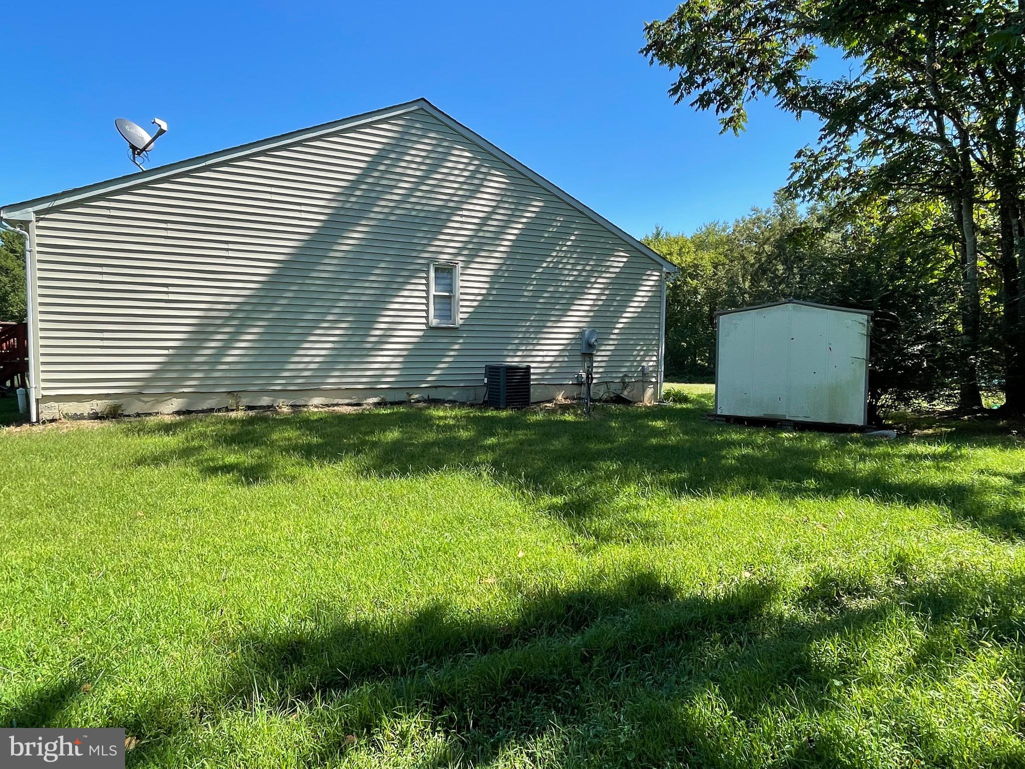 31093 Price Road Locust Grove, VA 22508 - Photo 20 of 25 Exterior side of home
