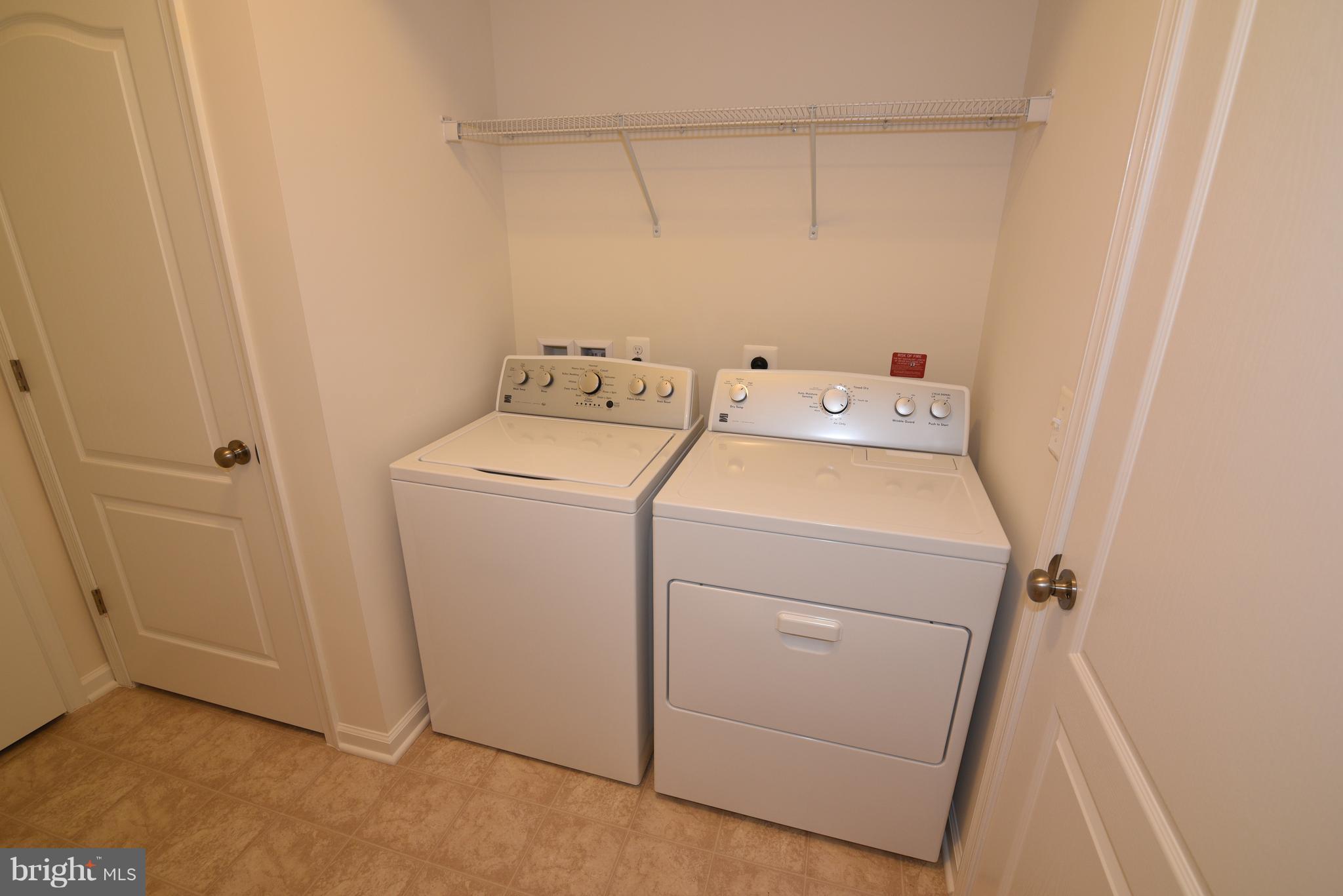 42459 Benfold Square Brambleton, VA 20148 - Photo 27 of 52 Laundry