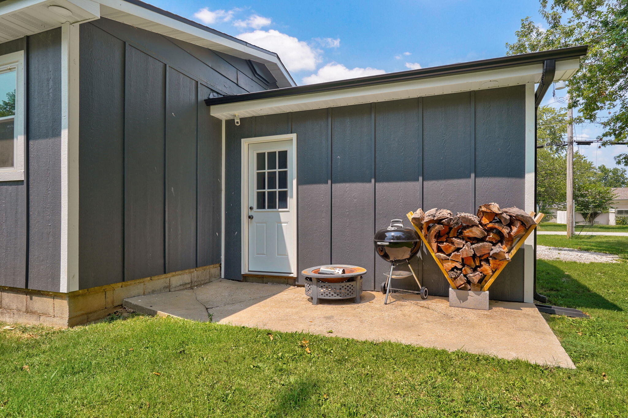 4030 West Collings Street Springfield, MO 65803 - Photo 20 of 24 4030 W Collings St-19