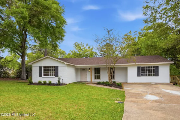 $249,000 | 1501 Arlington Street, Clinton, MS 39056