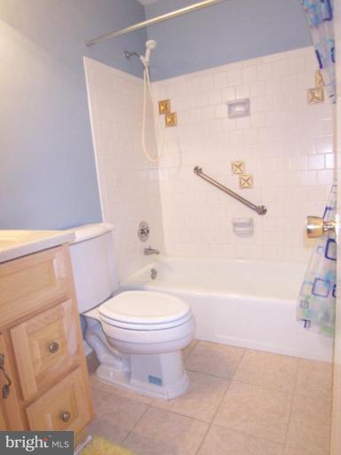 1317 South Glebe Road Arlington, VA 22204 - Photo 20 of 26 Bath #2