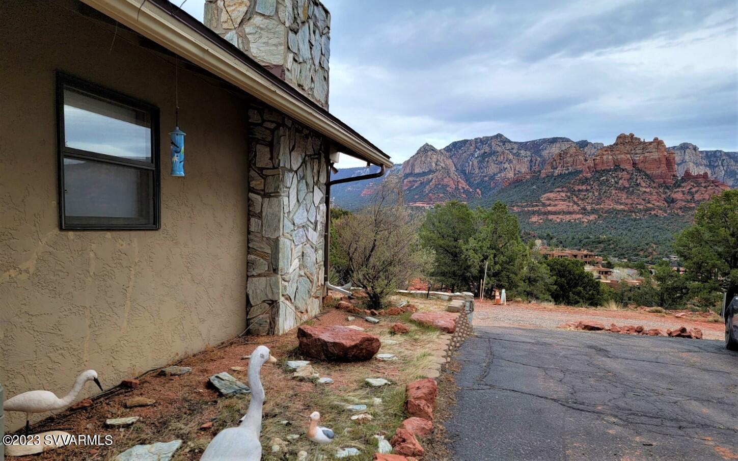 790 Forest Road Sedona, AZ 86336 - Photo 3 of 8 20230314_152354