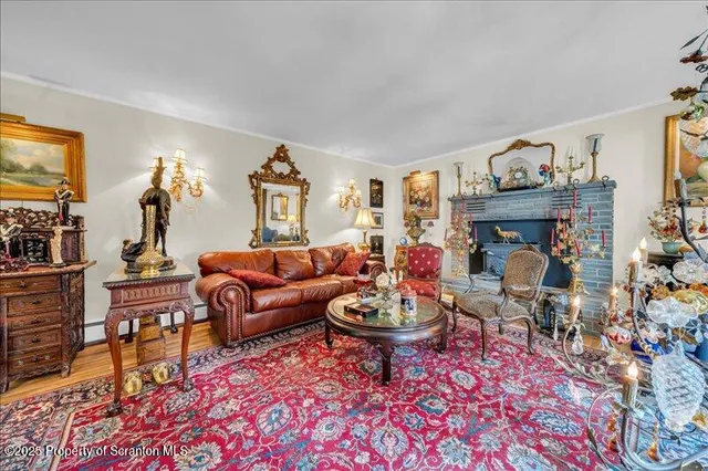 $349,900 | 425 Lake Avenue, Montrose, PA 18801