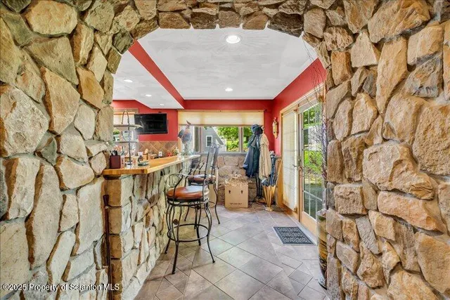 $349,900 | 425 Lake Avenue, Montrose, PA 18801