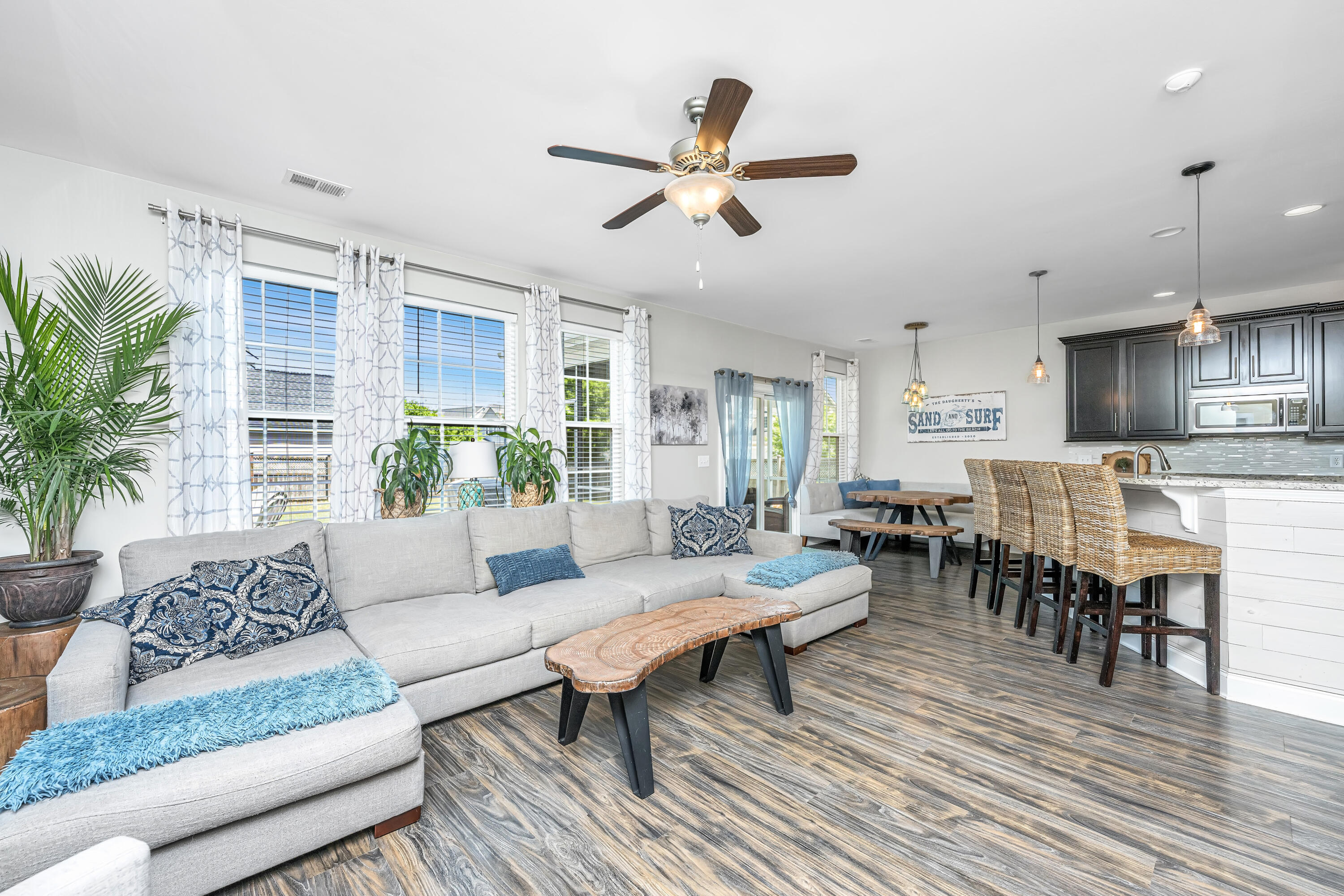 403 Spectrum Road Summerville, SC 29486 - Photo 17 of 50 403SpectrumRd020