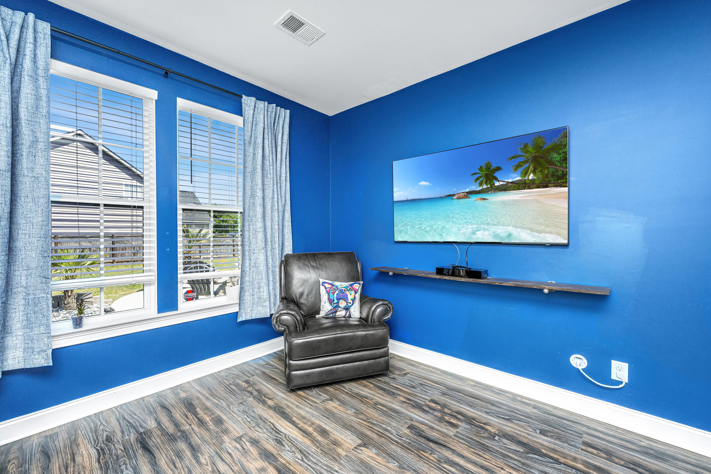 403 Spectrum Road Summerville, SC 29486 - Photo 19 of 50 Bedroom 5 with Murphy Bed and desk