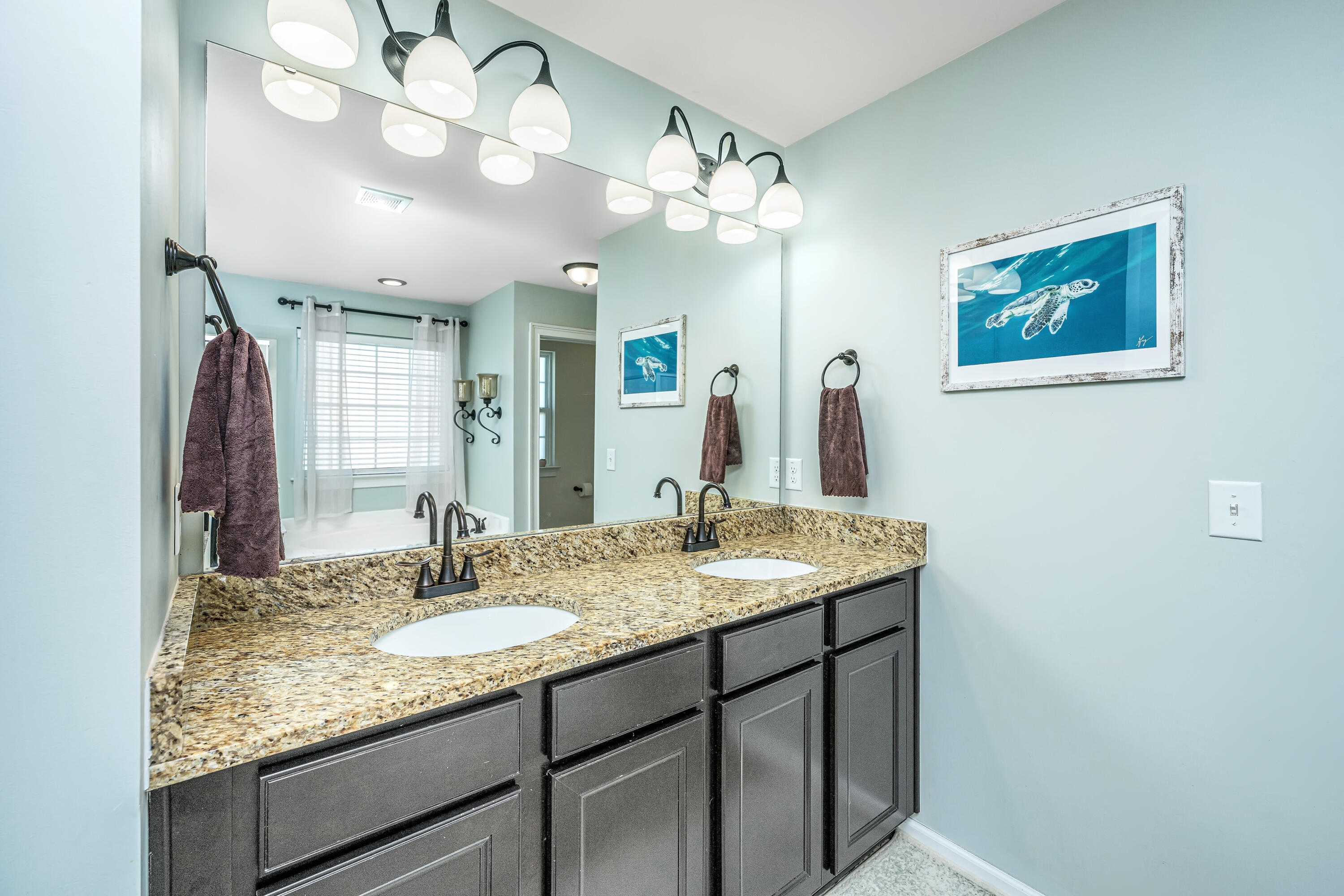 403 Spectrum Road Summerville, SC 29486 - Photo 27 of 50 Primary Bath