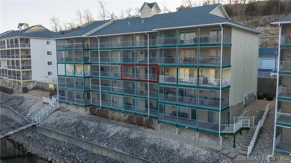 $259,900 | 770 Pershing Drive, Unit 3B, Camdenton, MO 65020