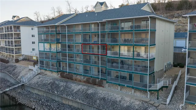 $264,900 | 770 Pershing Drive, Unit 3B, Camdenton, MO 65020